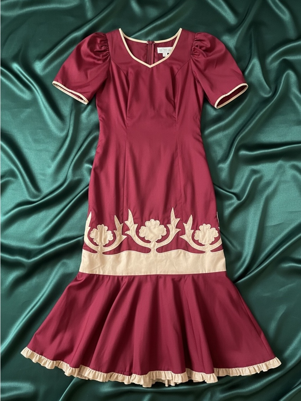 VTG T&L Muumuu Factory Dress Sz 9/10 Burgundy Maroon Mermaid Holoku Hawaii